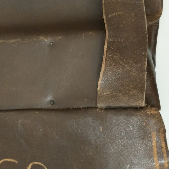 Leather Haversack Possibles Bag Reenactors Rough Authentic Look w Cartridge Bar - Picture 5 of 8